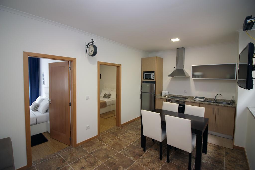 Geresiana Apartamentos Exterior photo