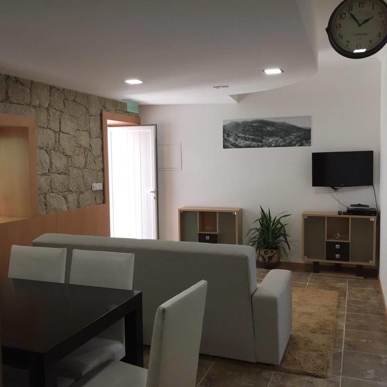Geresiana Apartamentos Exterior photo