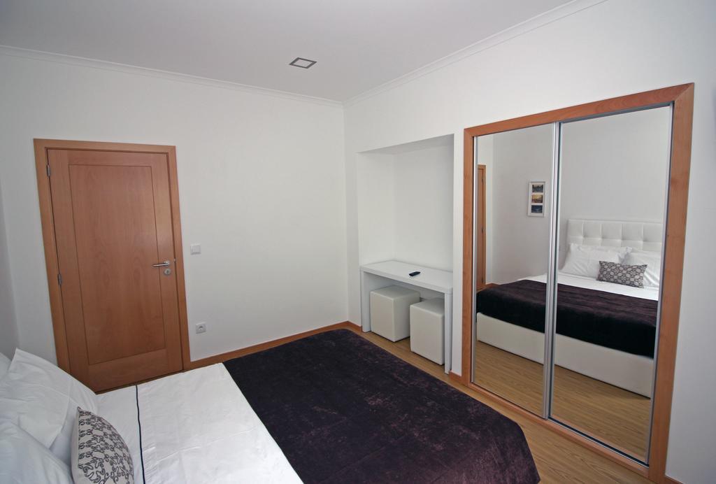 Geresiana Apartamentos Exterior photo